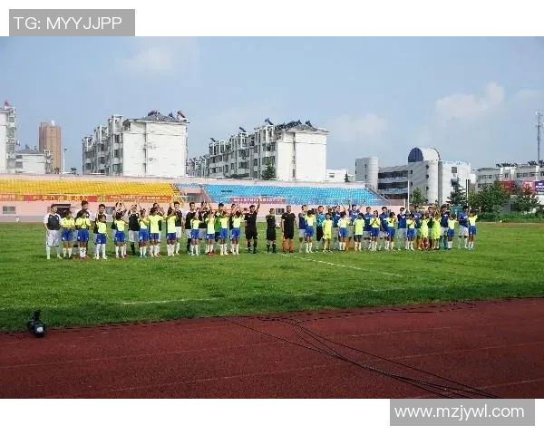 成都足球队逆袭之路的真实故事与奋斗精神全景纪实 成都足球队逆袭之路的真实故事与奋斗精神全景纪实