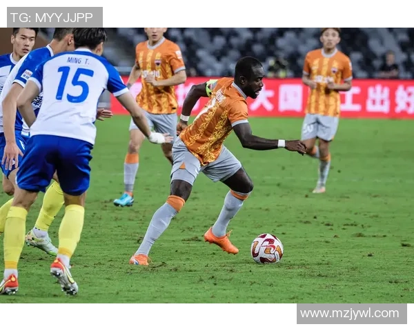 深圳足球队意识探讨：提升团队凝聚力与战术执行力的关键因素分析