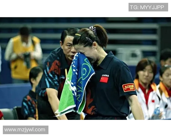 足球明星伊莫拉诺夫的职业生涯与成就全解析 足球明星伊莫拉诺夫的职业生涯与成就全解析