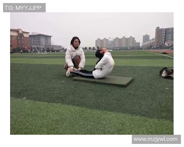 重庆篮球队重塑辉煌之路:从低谷到杯赛争冠的奋斗历程 重庆篮球队重塑辉煌之路:从低谷到杯赛争冠的奋斗历程