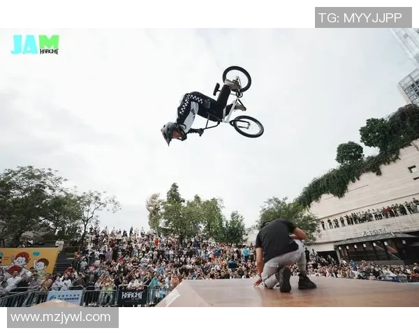 极限运动联赛特别报道:北京滑板队的成长故事